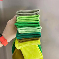 CHAOZHU Ins moda 40 + kolory czesana bawełna deskorolka kobiety mężczyźni skarpetki Unisex Stretch miękkie 4 sezony Fit podstawowe codzienne skarpety 4